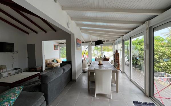 Maison à vendre    4 pièces • 152 m2 Saint-François