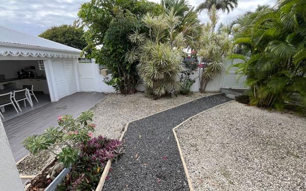 Maison à vendre    4 pièces • 152 m2 Saint-François