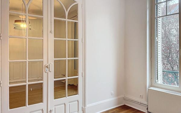 Appartement à louer    4 pièces •  Nancy