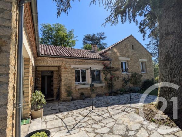 Maison à vendre  13 pièces - 459,35 m 2   SARLAT LA CANEDA  - 24