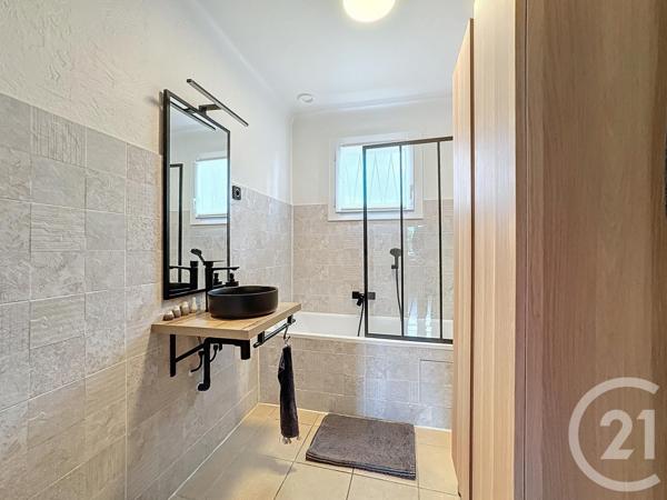 Maison à vendre  4 pièces - 139 m2 AUBERGENVILLE - 78