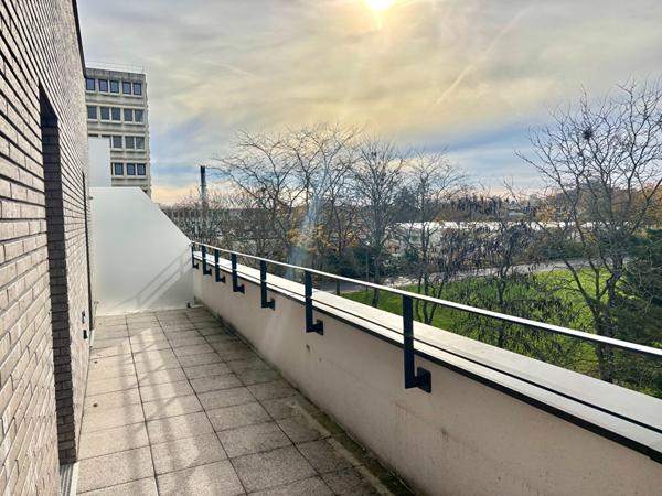 Appartement Duplex à Evry Courcouronnes 4 pièce(s) 74 m2