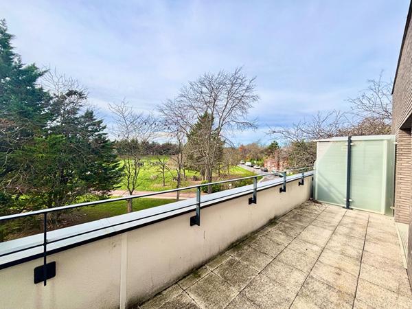 Appartement Duplex à Evry Courcouronnes 4 pièce(s) 74 m2