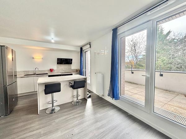 Appartement Duplex à Evry Courcouronnes 4 pièce(s) 74 m2