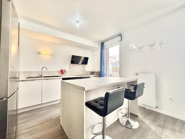 Appartement Duplex à Evry Courcouronnes 4 pièce(s) 74 m2