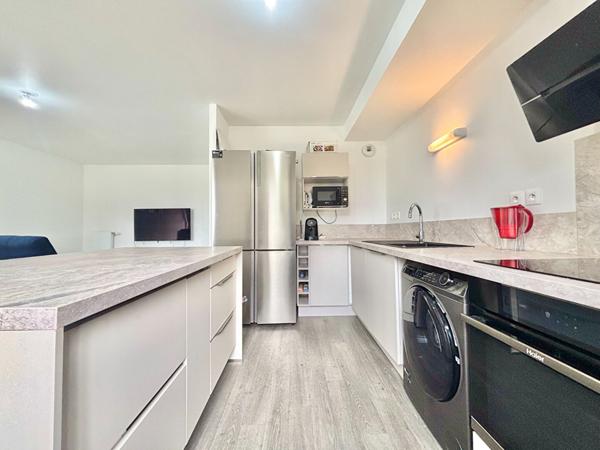 Appartement Duplex à Evry Courcouronnes 4 pièce(s) 74 m2