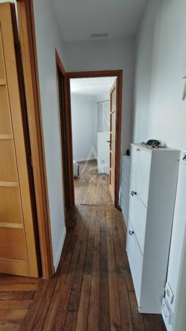 PARIS 15e – 2 PIÈCES AVEC VUE EXCEPTIONNELLE SUR PARC ?? – COUP DE CŒUR