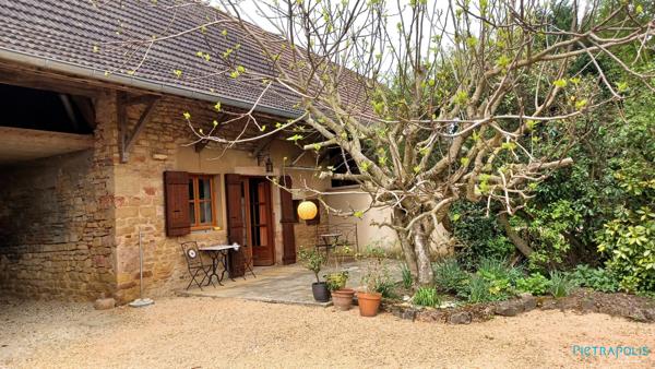Maison touristique avec rentabilité  proche tournus