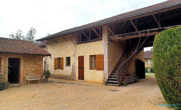 Maison touristique avec rentabilité  proche tournus