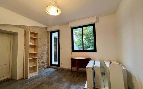 Maison à vendre    6 pièces •  Niort