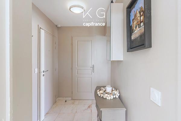 Deauville hypercentre, proche du casino, appartement de charme 83 m2 avec 2 chambres (3 possibles) dans une villa typique deauvillaise