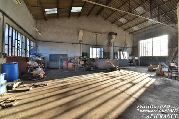 Terrain de 2000 m avec entrepôt de 190 m²