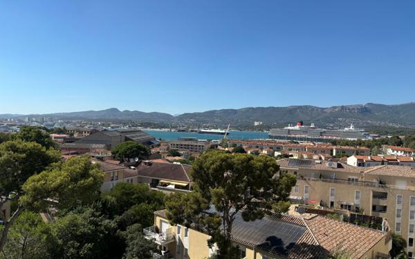 Appartement à louer    3 pièces •  La Seyne-sur-Mer