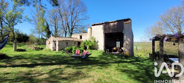 Maison à vendre 6 pièces 178 m² Saint-Loup-Lamairé