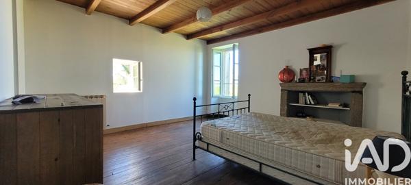 Maison à vendre 6 pièces 178 m² Saint-Loup-Lamairé