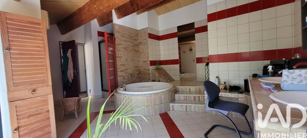 Maison à vendre 6 pièces 178 m² Saint-Loup-Lamairé