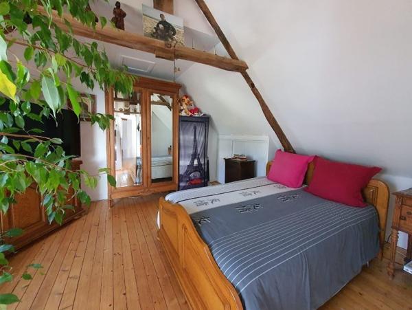 LANESTER : Un appartement en duplex avec les avantages d’une maison