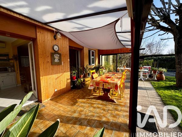 Maison à vendre 7 pièces 137 m² Loire-Authion