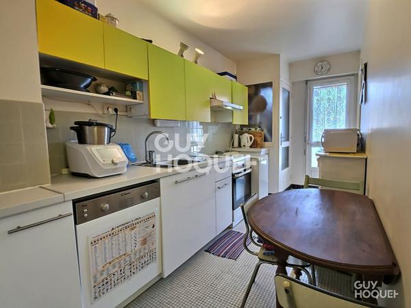 À VENDRE 4 PIÈCES 3 CHAMBRES DE 73m² + BALCON + PARKING