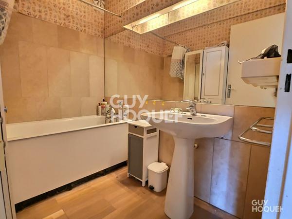 À VENDRE 4 PIÈCES 3 CHAMBRES DE 73m² + BALCON + PARKING