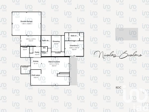 Maison 7 pièces de 223 m² à Taillades (84300)