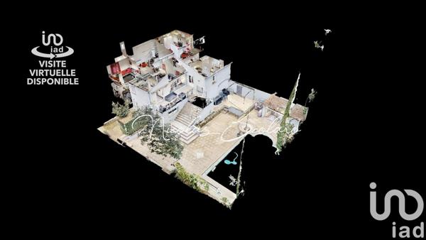 Maison 7 pièces de 223 m² à Taillades (84300)