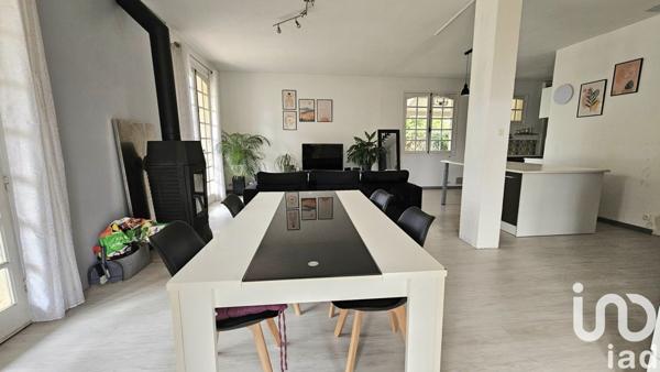 Maison traditionnelle 5 pièces de 108 m² à Léguevin (31490)