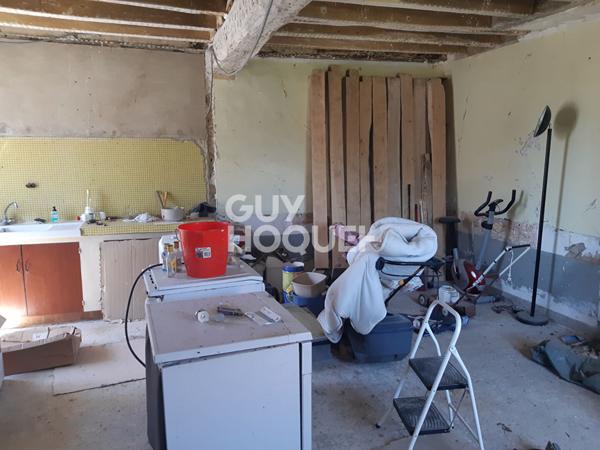 MAISON EN PIERRE AVEC GRANGE INDEPENDANTE