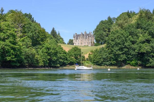 Vente Château Plomelin 15 Pièces 800 m²