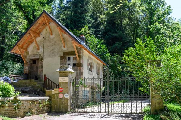 Vente Château Plomelin 15 Pièces 800 m²
