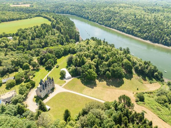Vente Château Plomelin 15 Pièces 800 m²