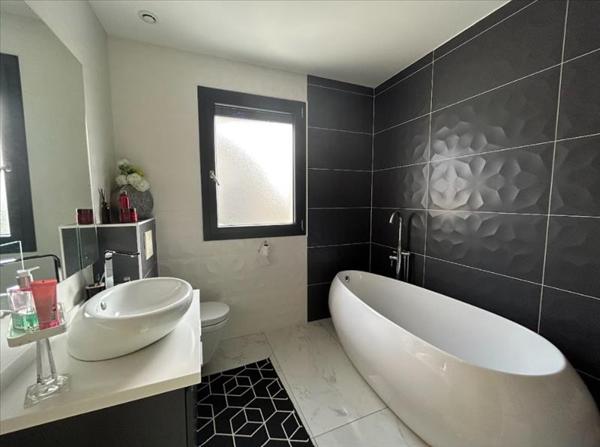 Maison à vendre |  Brive-la-Gaillarde |  5 pièces | 153 m²