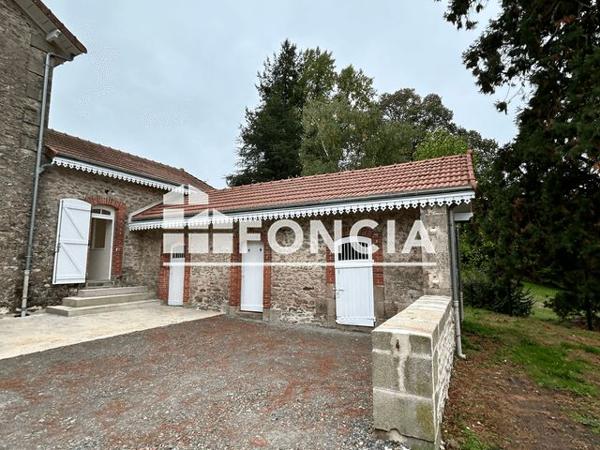 Location Maison 3 pièces 83.2 m² - Chaptelat 87270