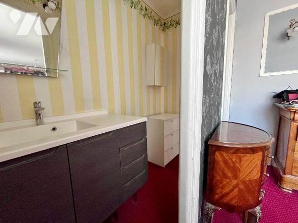 HAZEBROUCK hyper centre !! Cadre de vie très agréable à proximité de toutes commodités !!
Bel ...