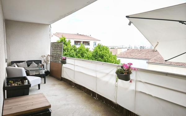 Appartement à vendre    2 pièces • 42 m2 Nîmes