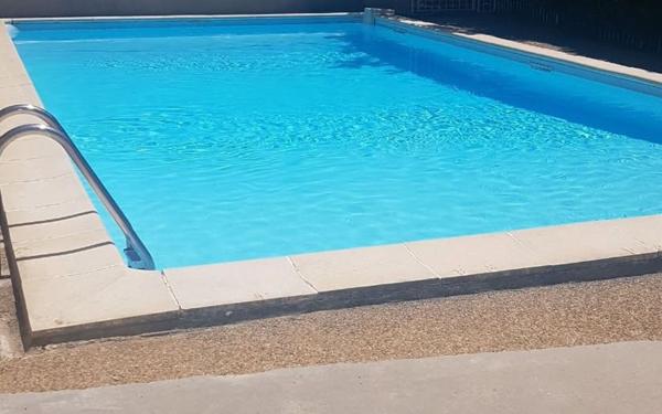 Appartement à vendre    2 pièces • 42 m2 Nîmes