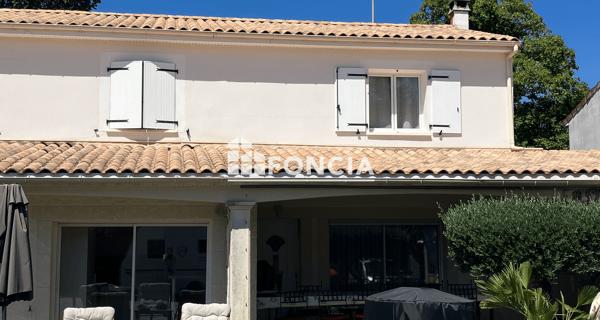 À vendre Maison 4 pièces 104.7 m² - Angoulême 16000