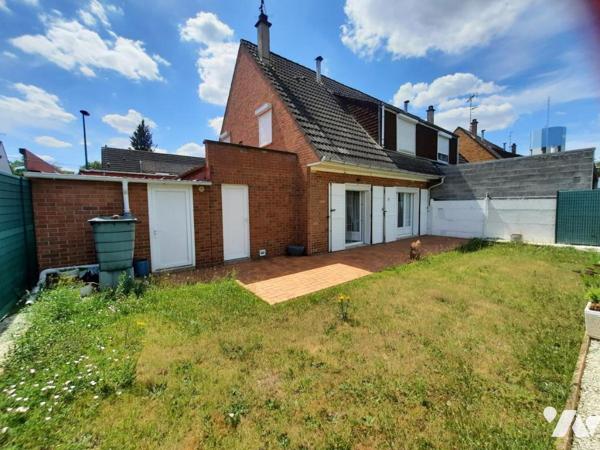 MAISON DE LOTISSEMENT 