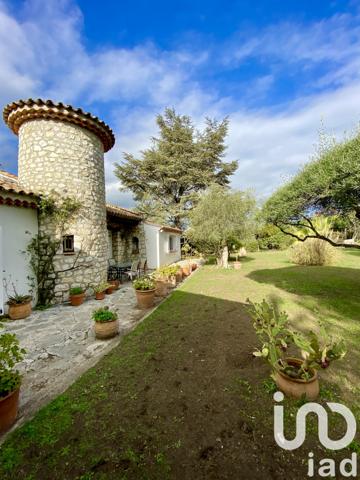 Maison à vendre 7 pièces 220 m² La Gaude