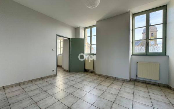 Appartement à louer    5 pièces • 127,30 m2 Vy-lès-Rupt