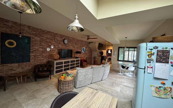 Maison à vendre    5 pièces • 168 m2 La Flotte