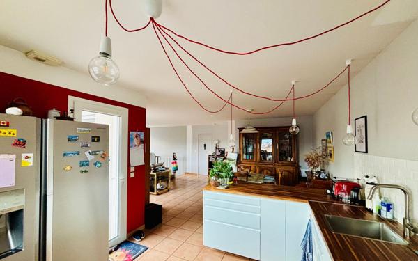 Maison à vendre    5 pièces •  Bourg-de-Péage