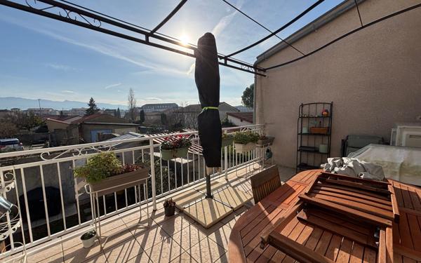 Maison à vendre    5 pièces •  Bourg-de-Péage