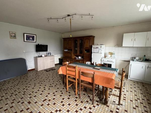 Plemy - Maison en pierre avec terrain