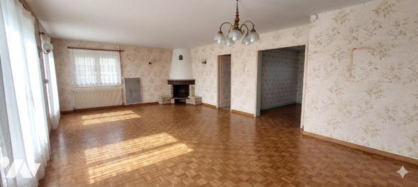 Ascq - Plain-pied avec beau jardin Sud-Ouest - 4 chambres - Garage et Carport- 510 000 €