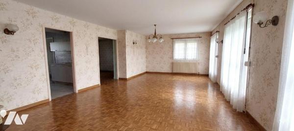 Ascq - Plain-pied avec beau jardin Sud-Ouest - 4 chambres - Garage et Carport- 510 000 €