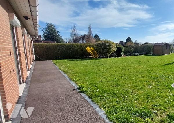 Ascq - Plain-pied avec beau jardin Sud-Ouest - 4 chambres - Garage et Carport- 510 000 €