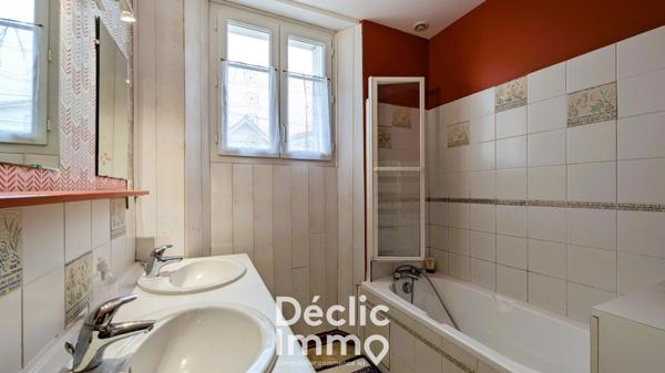 Vente maison Angouleme St cybard, 155m² 8 pièces 234 900€