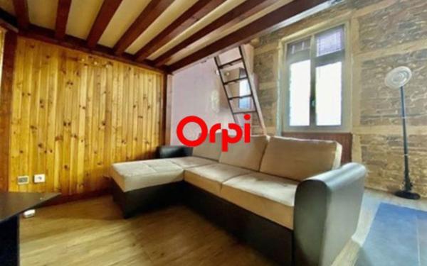 Appartement à vendre    1 pièce • 27,30 m2 Lyon 3