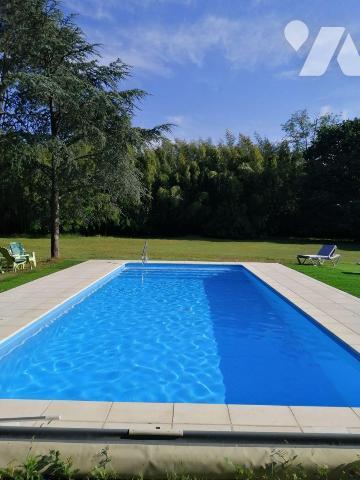 Propriété à vendre à LABENNE Landes 40
Charmante maison de plain-pied édifiée dans les années ...